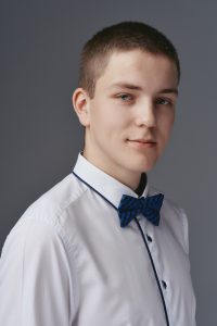 00025 portrait vin 11G 200x300 - Выпускные альбомы