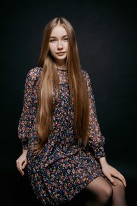 010 korneychikeu graduate albums 200x300 - Выпускные альбомы
