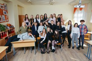 013 korneychikeu graduate albums 300x200 - Выпускные альбомы