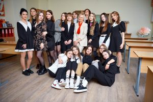 022 korneychikeu graduate albums 300x200 - Выпускные альбомы