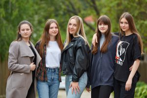 032 korneychikeu graduate albums 300x200 - Выпускные альбомы