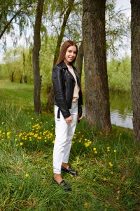 038 korneychikeu graduate albums 200x300 - Выпускные альбомы