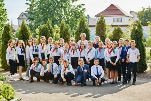 0709 gimnaziya joint school24 300x200 - Выпускные альбомы