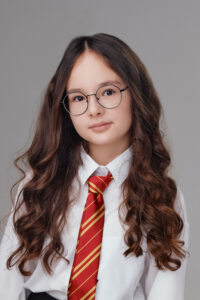 00701 13sch 4B studio portrait 200x300 - Выпускные альбомы в Мозыре и Гомеле