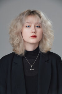 01220 14sch 11B studio portrait 200x300 - Выпускные альбомы в Мозыре и Гомеле